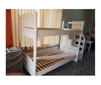 Łóżko piętrowe z szufladami i schodami